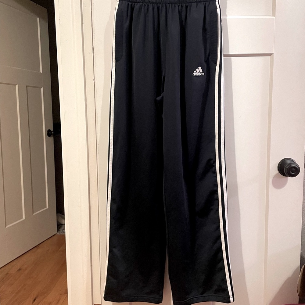 Adidas Men’s Medium Classic White Stripe Track pants